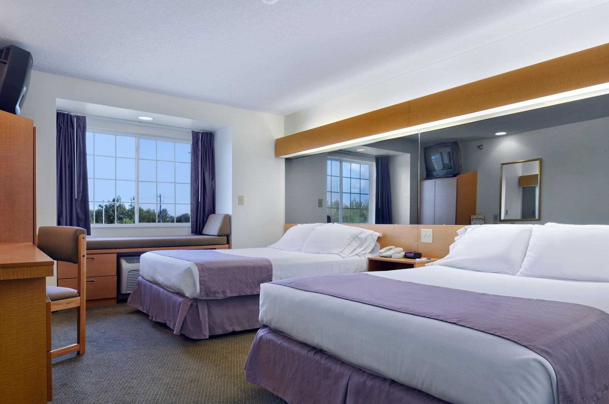 Microtel Inn & Suites By Wyndham Plattsburgh  Szoba fotó