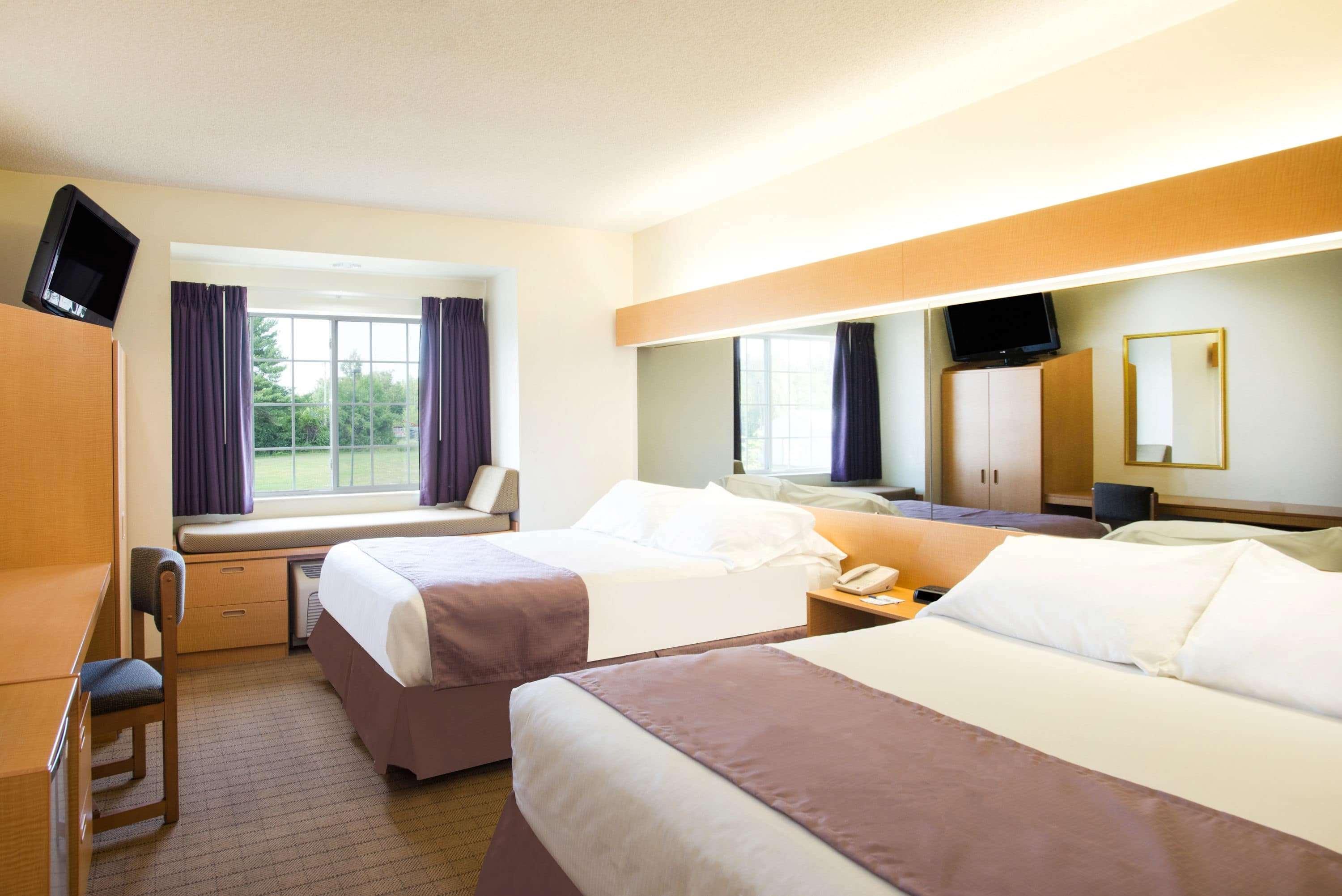 Microtel Inn & Suites By Wyndham Plattsburgh  Kültér fotó